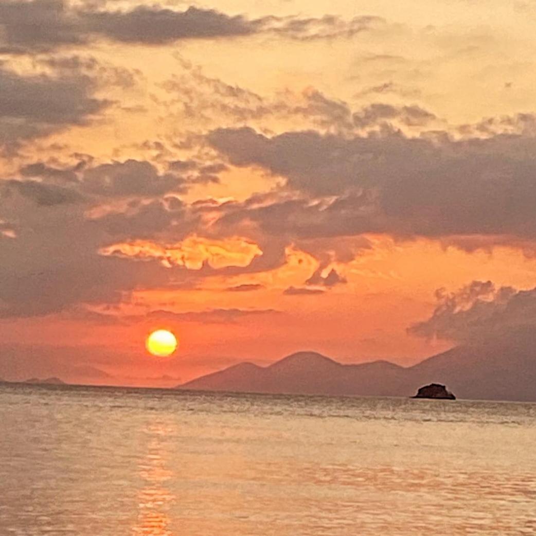 Recanto Das Flores Lofts - Ilha Grande Rj Bagian luar foto